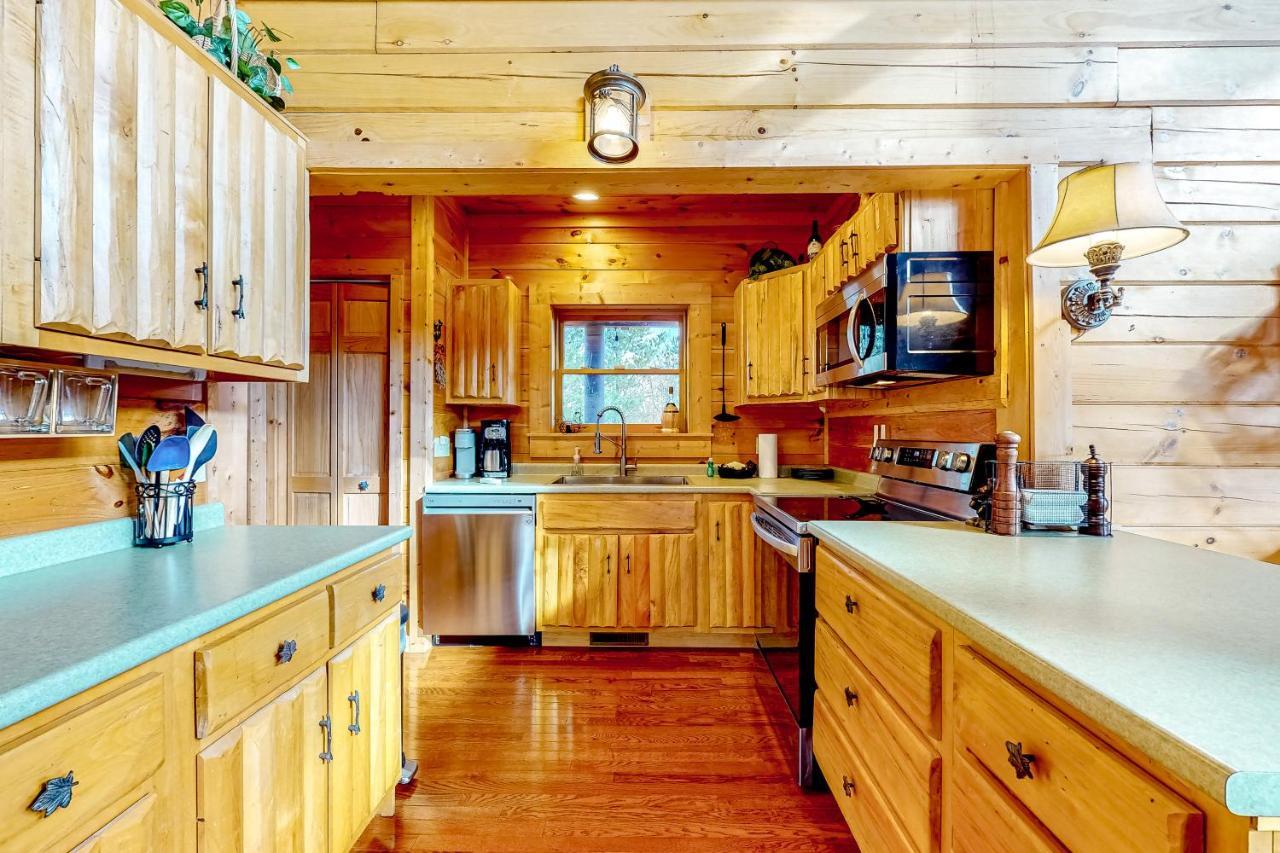 Lazy Bear Lodge Sevierville Exterior foto